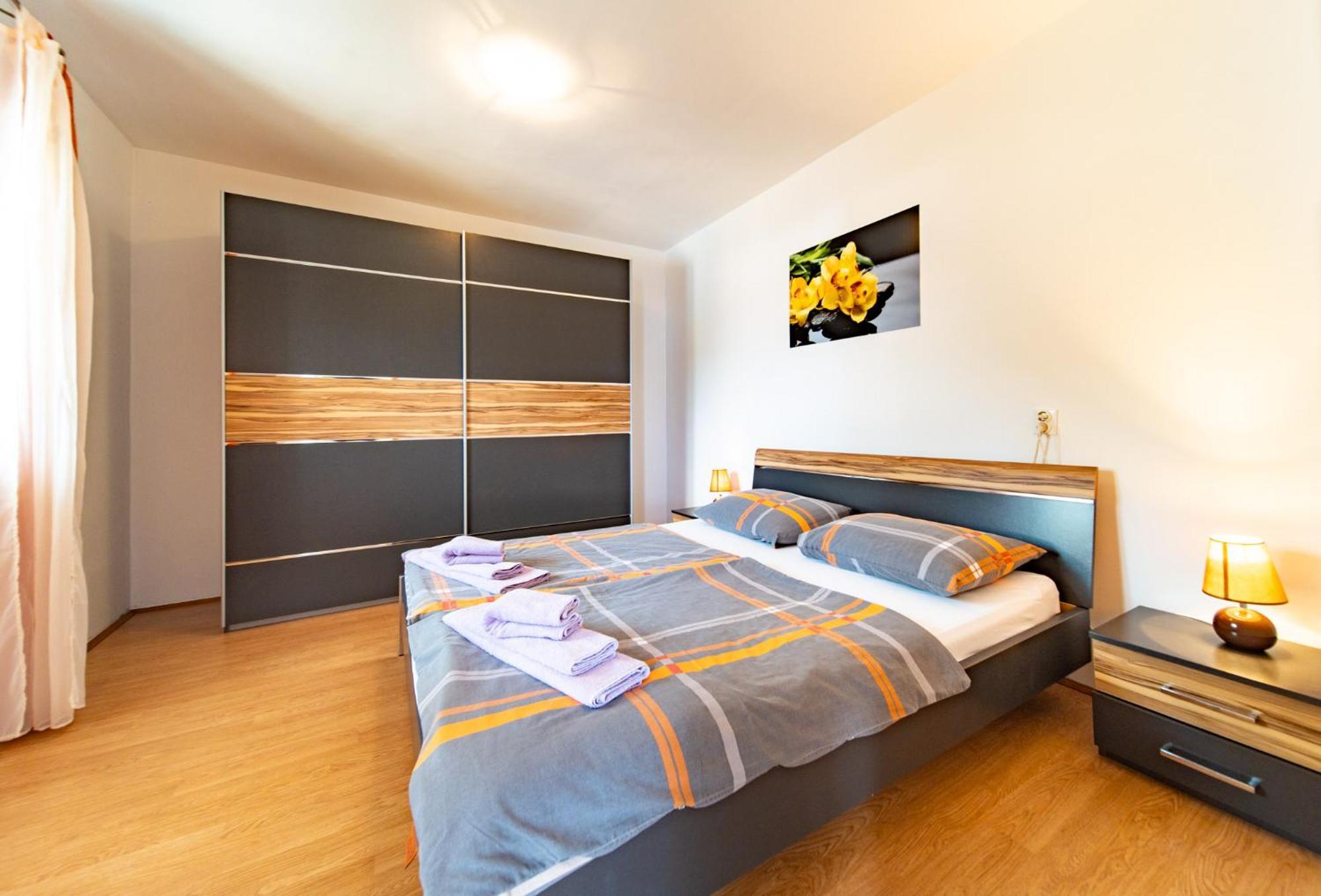 Lores Apartma *